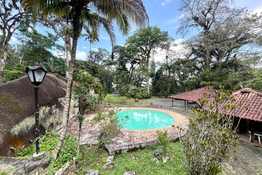 Casa para alugar com 6 quartos, 9900m² em Anil, Rio de Janeiro