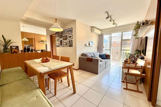 Sala de apartamento para alugar com 3 quartos, 79m² em Imperial de São Cristóvão, Rio de Janeiro