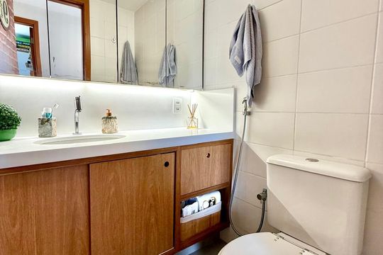 Banheiro de apartamento para alugar com 3 quartos, 79m² em Imperial de São Cristóvão, Rio de Janeiro