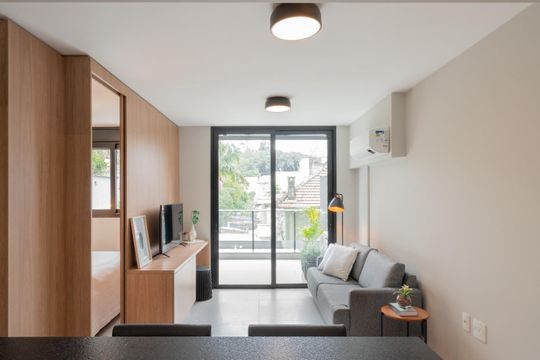 Sala de apartamento para alugar com 1 quarto, 57m² em Auxiliadora, Porto Alegre