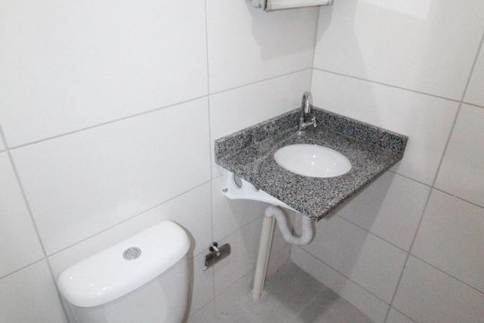 Banheiro de apartamento para alugar com 2 quartos, 52m² em Conjunto Residencial Flamboyant, São José dos Campos