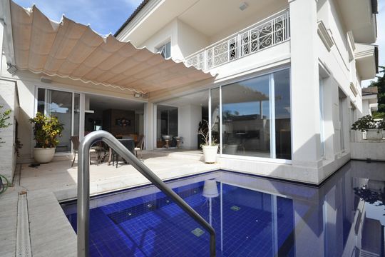 Piscina de casa de condomínio à venda com 4 quartos, 515m² em Tucuruvi, São Paulo