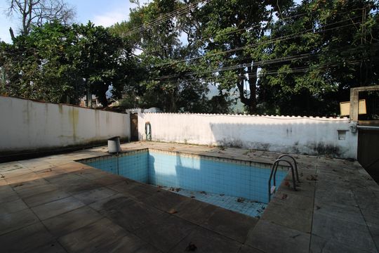 Piscina de casa de condomínio à venda com 4 quartos, 376m² em Anil, Rio de Janeiro