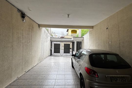 Garagem de apartamento à venda com 2 quartos, 120m² em Jardim Ipanema, Santo André