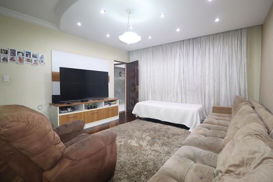 Casa à venda com 3 quartos, 252m² em Parque Marajoara, Santo André
