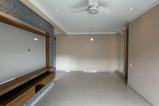 Sala de apartamento para alugar com 2 quartos, 77m² em José Menino, Santos