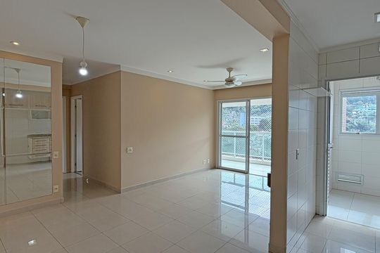 Sala de apartamento para alugar com 2 quartos, 77m² em José Menino, Santos