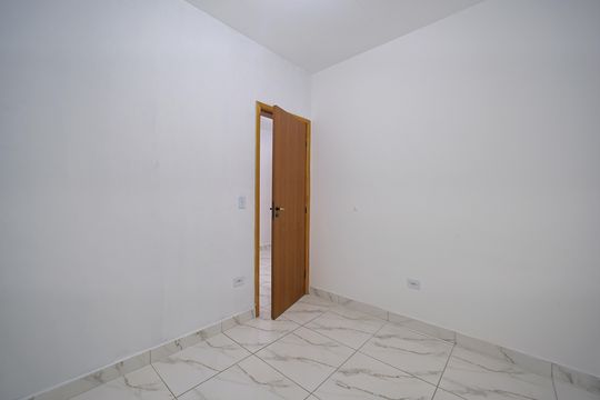 Quarto 1 de apartamento para alugar com 1 quarto, 28m² em Vila Ré, São Paulo
