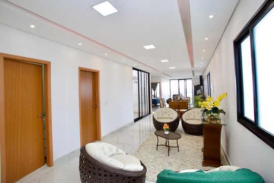 Sala de casa à venda com 3 quartos, 776m² em Tropical, Contagem