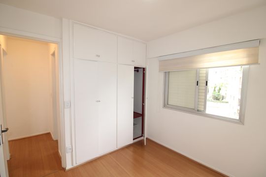 Quarto 1 de apartamento para alugar com 2 quartos, 65m² em Santana, São Paulo