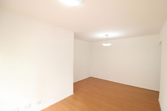 Sala de apartamento para alugar com 2 quartos, 65m² em Santana, São Paulo