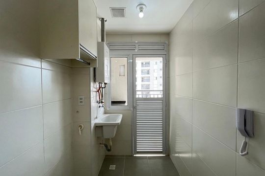 Area de serviço de apartamento para alugar com 2 quartos, 54m² em Jardim Residencial Village, Limeira
