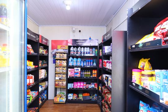 Área comum - Mercado de apartamento para alugar com 3 quartos, 51m² em Vila Cosmopolita, São Paulo