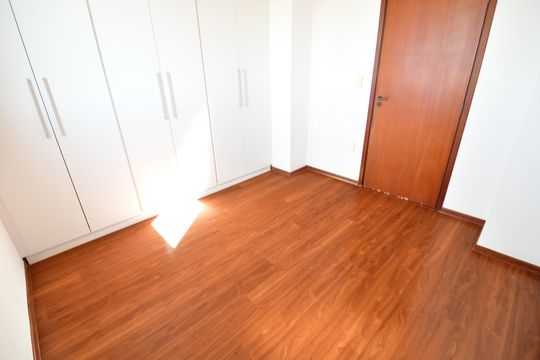 Quarto 3 de apartamento para alugar com 4 quartos, 249m² em M. Santo Antônio, Campinas