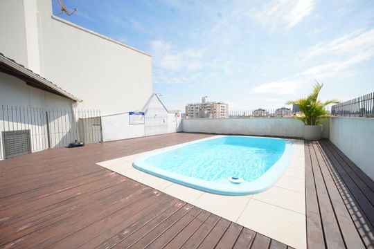 Piscina de apartamento para alugar com 2 quartos, 79m² em Abraão, Florianópolis