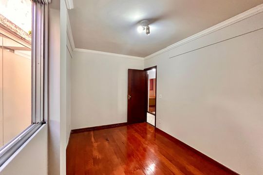 Apartamento à venda com 3 quartos, 147m² em Palmares, Belo Horizonte