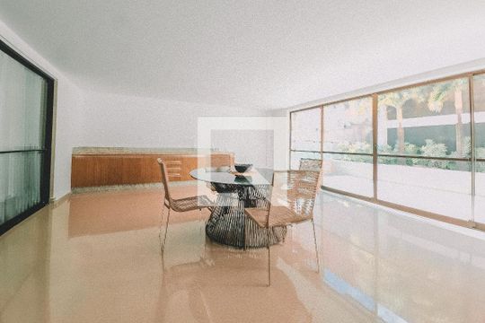 Apartamento para alugar com 1 quarto, 50m² em Barra, Salvador