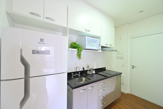 Cozinha de kitnet/studio à venda com 1 quarto, 30m² em Vila Clementino, São Paulo