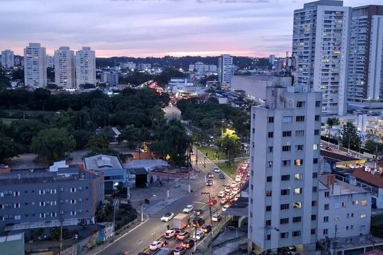 Apartamento para alugar com 2 quartos, 34m² em Santo Amaro, São Paulo