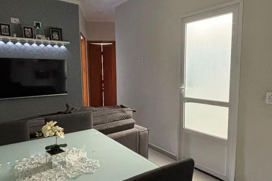 Sala de apartamento à venda com 2 quartos, 48m² em Vila Progresso, Santo André