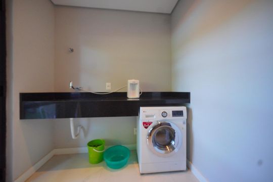 Área de Serviço de casa para alugar com 3 quartos, 140m² em Lagoa da Conceição, Florianópolis