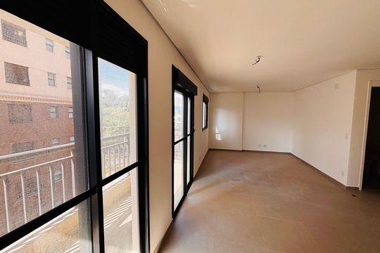 Quarto  de apartamento à venda com 1 quarto, 46m² em Empresarial 18 do Forte, Barueri