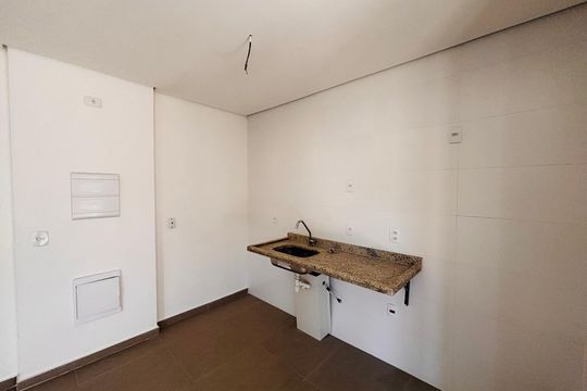 Cozinha de apartamento à venda com 1 quarto, 46m² em Empresarial 18 do Forte, Barueri