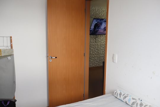 Quarto 1 de apartamento para alugar com 2 quartos, 43m² em Cidade São Mateus, São Paulo