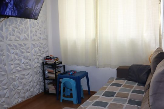 Sala de apartamento para alugar com 2 quartos, 43m² em Cidade São Mateus, São Paulo