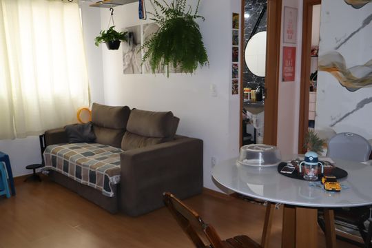 Sala de apartamento para alugar com 2 quartos, 43m² em Cidade São Mateus, São Paulo