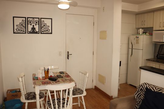 Apartamento à venda com 2 quartos, 45m² em Jardim Guairaca, São Paulo