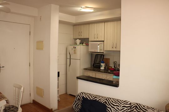 Apartamento à venda com 2 quartos, 45m² em Jardim Guairaca, São Paulo