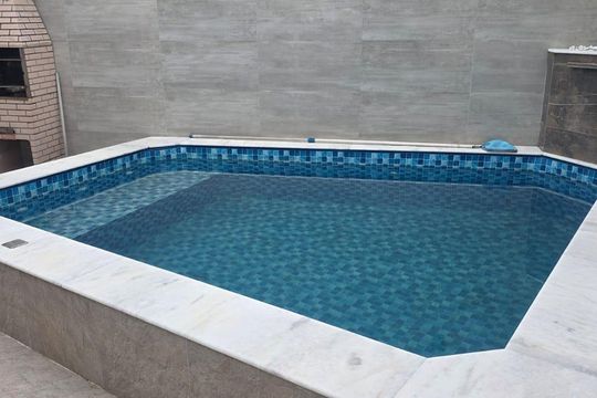 Área externa de casa para alugar com 3 quartos, 100m² em Solemar, Praia Grande