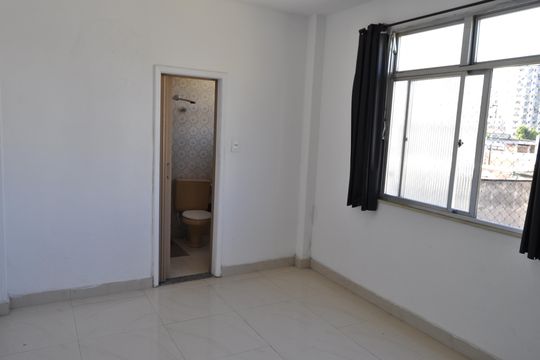 Suíte de apartamento para alugar com 1 quarto, 42m² em Engenho de Dentro, Rio de Janeiro
