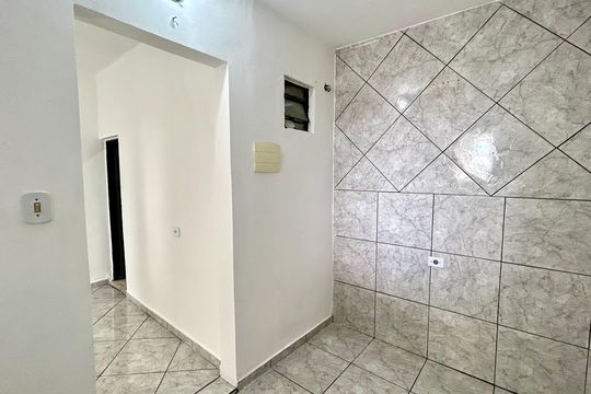 Quarto de casa para alugar com 1 quarto, 80m² em Parque Jurema, Guarulhos