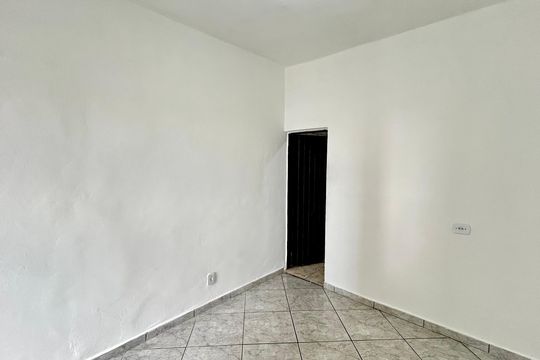 Sala de casa para alugar com 1 quarto, 80m² em Parque Jurema, Guarulhos
