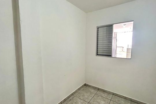 Quarto de casa para alugar com 1 quarto, 80m² em Parque Jurema, Guarulhos