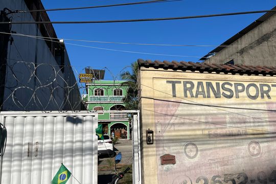 Fachada de apartamento para alugar com 1 quarto, 30m² em Centro, Duque de Caxias