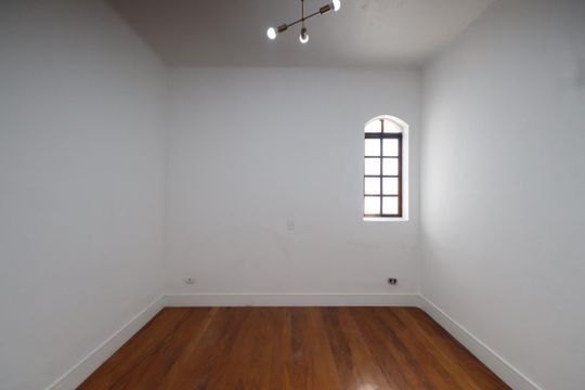 Quarto 1 de casa para alugar com 2 quartos, 180m² em Penha de França, São Paulo