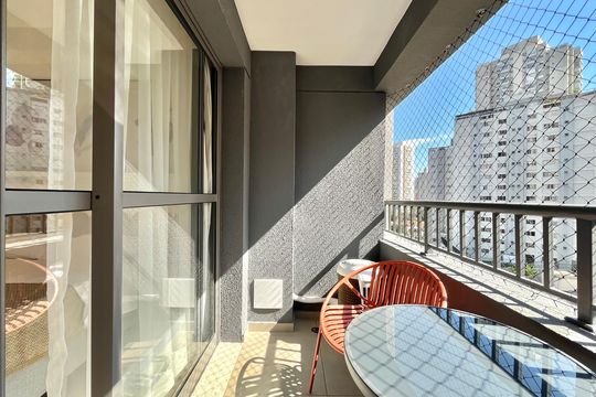 Varanda  de kitnet/studio para alugar com 1 quarto, 24m² em Vila Mascote, São Paulo