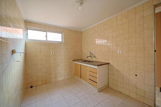 Cozinha de apartamento à venda com 2 quartos, 48m² em Artur Alvim, São Paulo