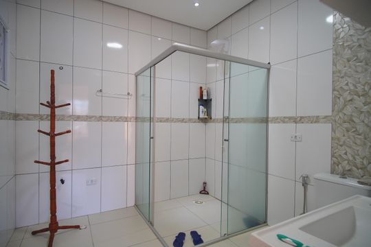 Banheiro da Suíte de casa para alugar com 1 quarto, 70m² em Boa Vista, São Leopoldo