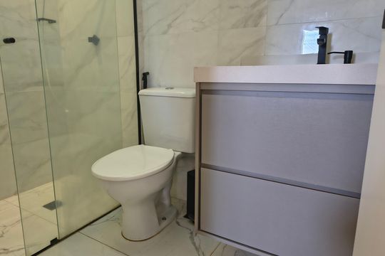 Banheiro de apartamento para alugar com 2 quartos, 74m² em Jardim Nova Alianca, Ribeirão Preto