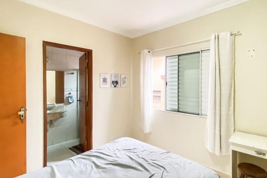 Suite 3 de casa à venda com 3 quartos, 140m² em Parque Boturussu, São Paulo