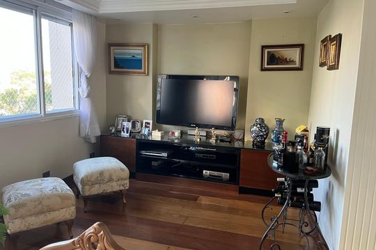 Sala de apartamento à venda com 4 quartos, 181m² em Chácara Santo Antônio (Zona Sul), São Paulo