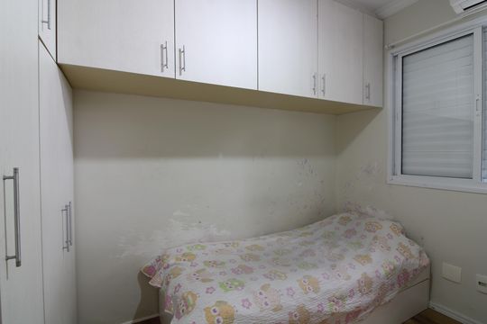Quarto 2 de casa de condomínio para alugar com 3 quartos, 120m² em Jardim Santa Maria, São Paulo