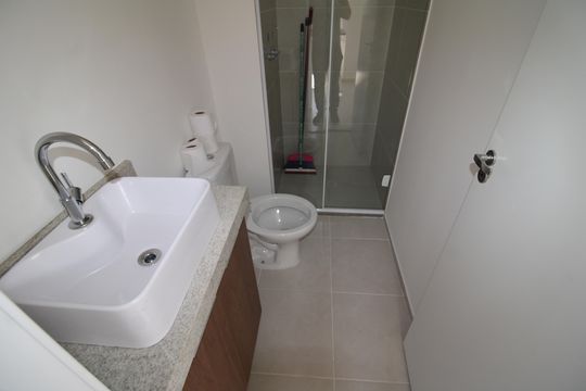 Banheiro de apartamento para alugar com 2 quartos, 38m² em Santana, São Paulo