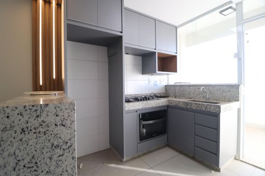 Cozinha de apartamento para alugar com 2 quartos, 55m² em Novo Mundo, Uberlândia