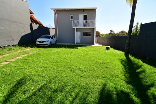 Jardim de casa para alugar com 4 quartos, 154m² em Parque Alto Taquaral, Campinas