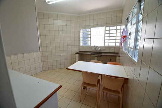 Cozinha de casa para alugar com 4 quartos, 154m² em Parque Alto Taquaral, Campinas